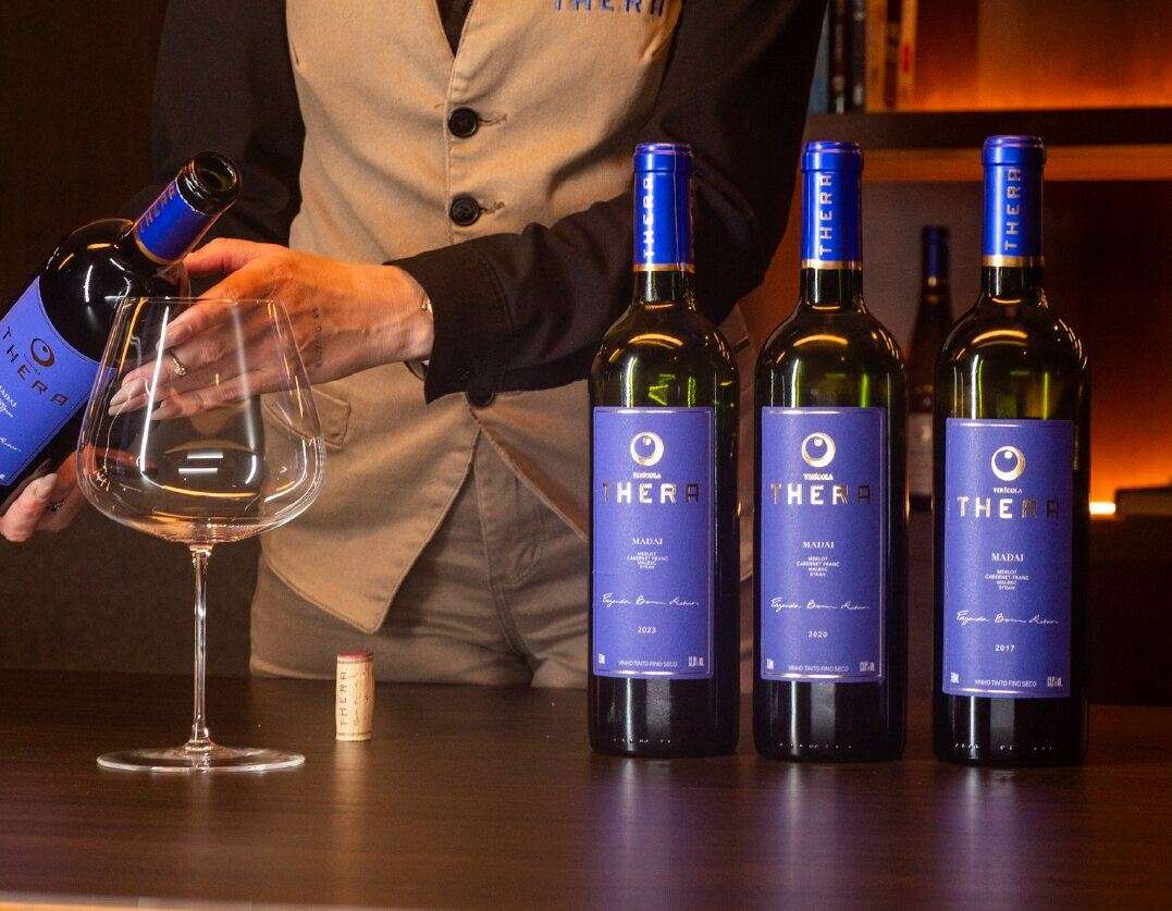 Serviço de vinhos